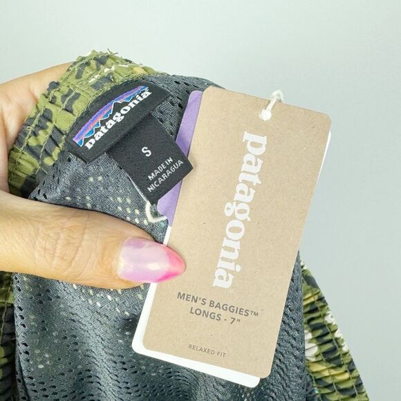 PATAGONIA | NEW Baggies Longs 7” Inseam Shorts Mangrove Tiki Men’s Size Small - Picture 9 of 11